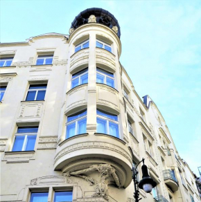 Отель Old Town Square Superior Apartments - Valentin  Прага